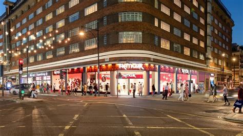 tk maxx oxford street opening times